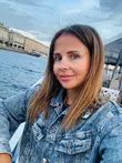 Анна Хуан